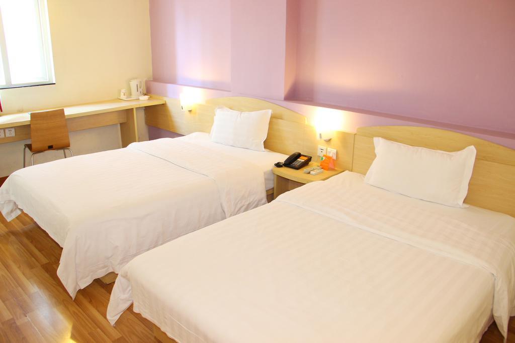 7Days Inn Mei Zhou Bin Fang Avenue Meizhou  Bagian luar foto