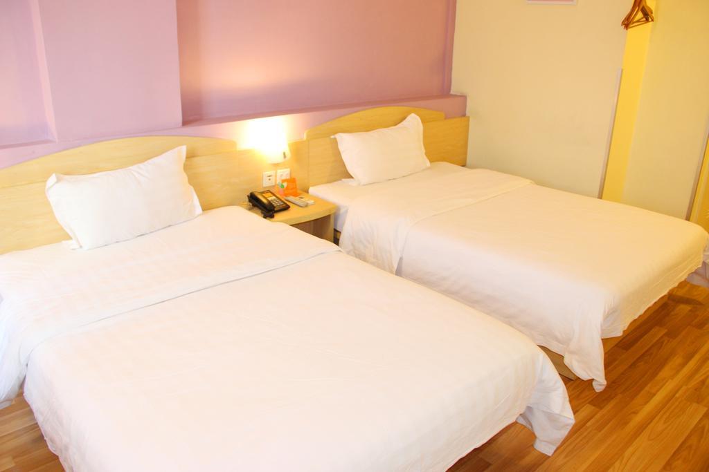7Days Inn Mei Zhou Bin Fang Avenue Meizhou  Bagian luar foto