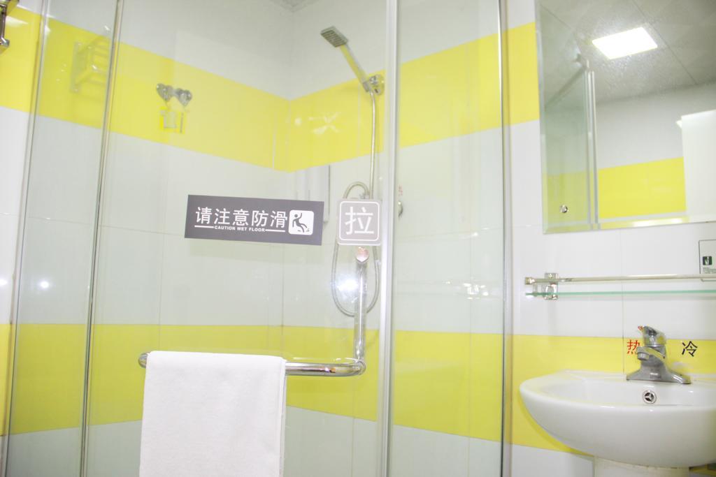 7Days Inn Mei Zhou Bin Fang Avenue Meizhou  Bagian luar foto